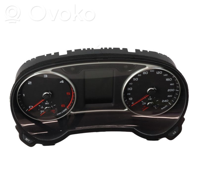 Audi A1 Geschwindigkeitsmesser Cockpit 