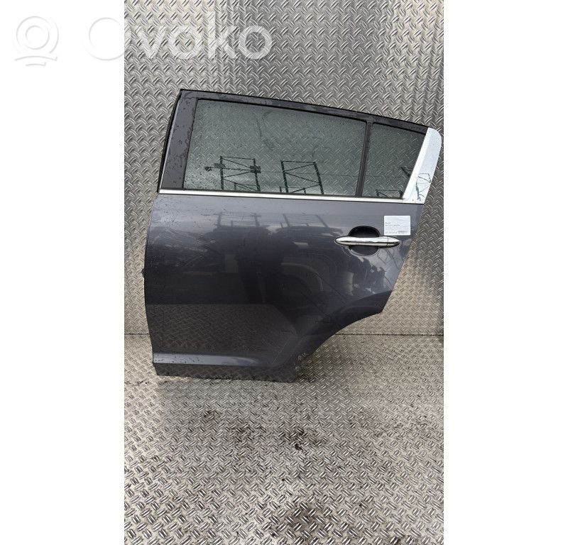 Puerta trasera   770033W010