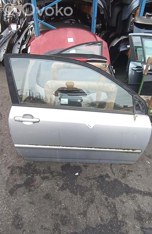 Toyota Corolla E120 E130 Porte avant 
