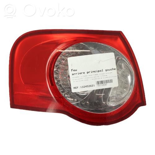 Volkswagen PASSAT B6 Lampa tylna