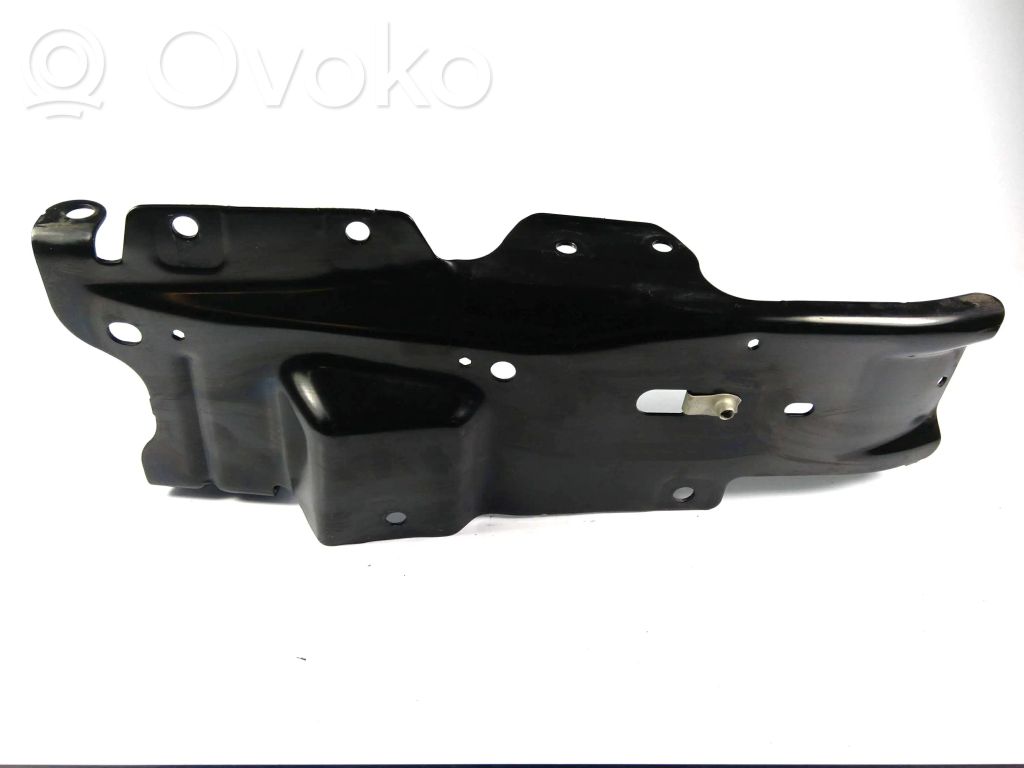 Front bumper mounting bracket