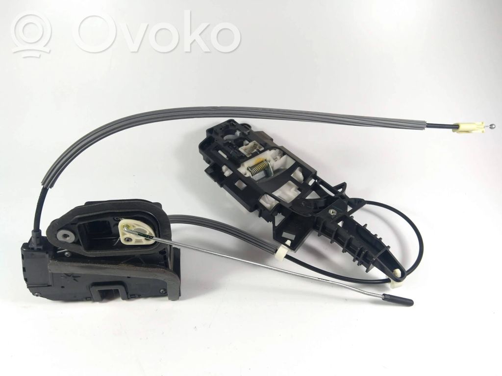 Chevrolet Silverado Zamek drzwi przednich 