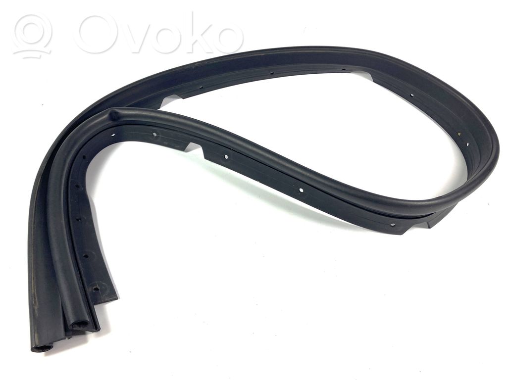 Engine compartment rubber   68291626AB