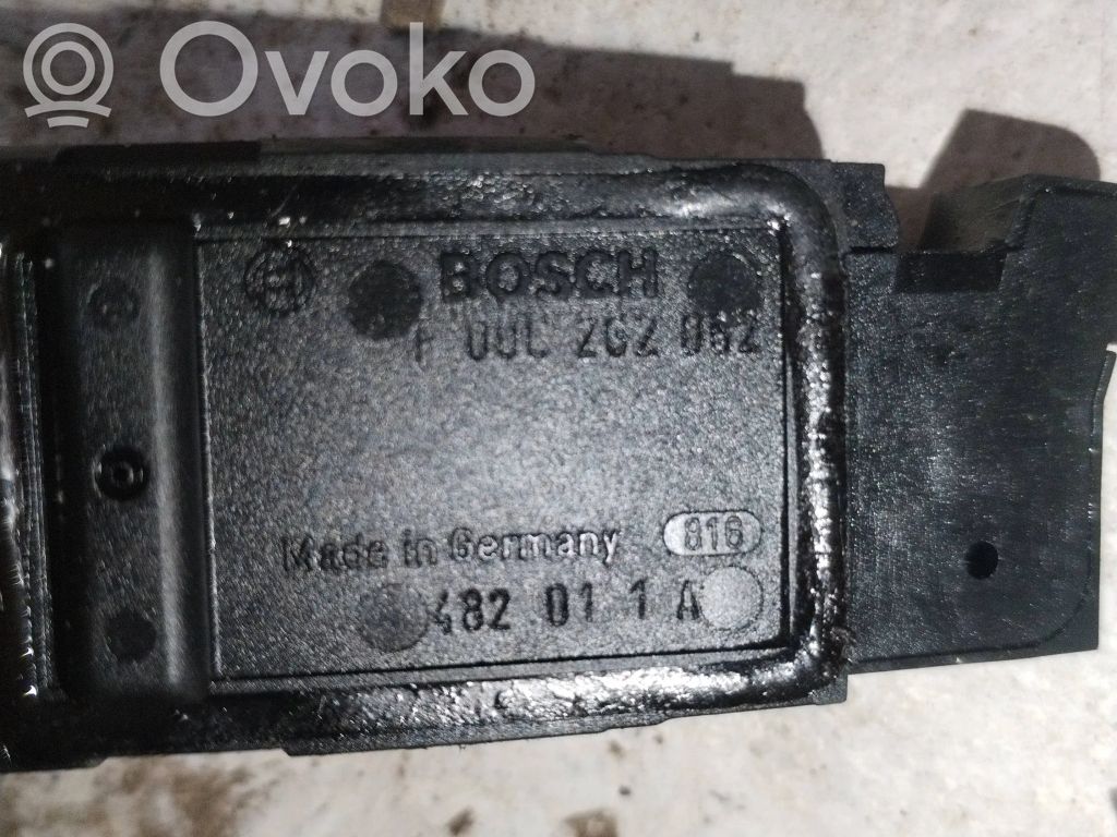 BMW 3 E90 E91 Ilmamassan virtausanturi 