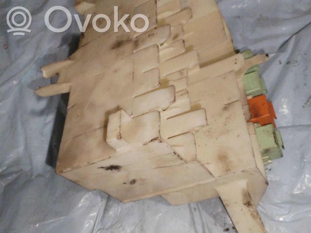 BMW 3 E46 Other engine bay part 