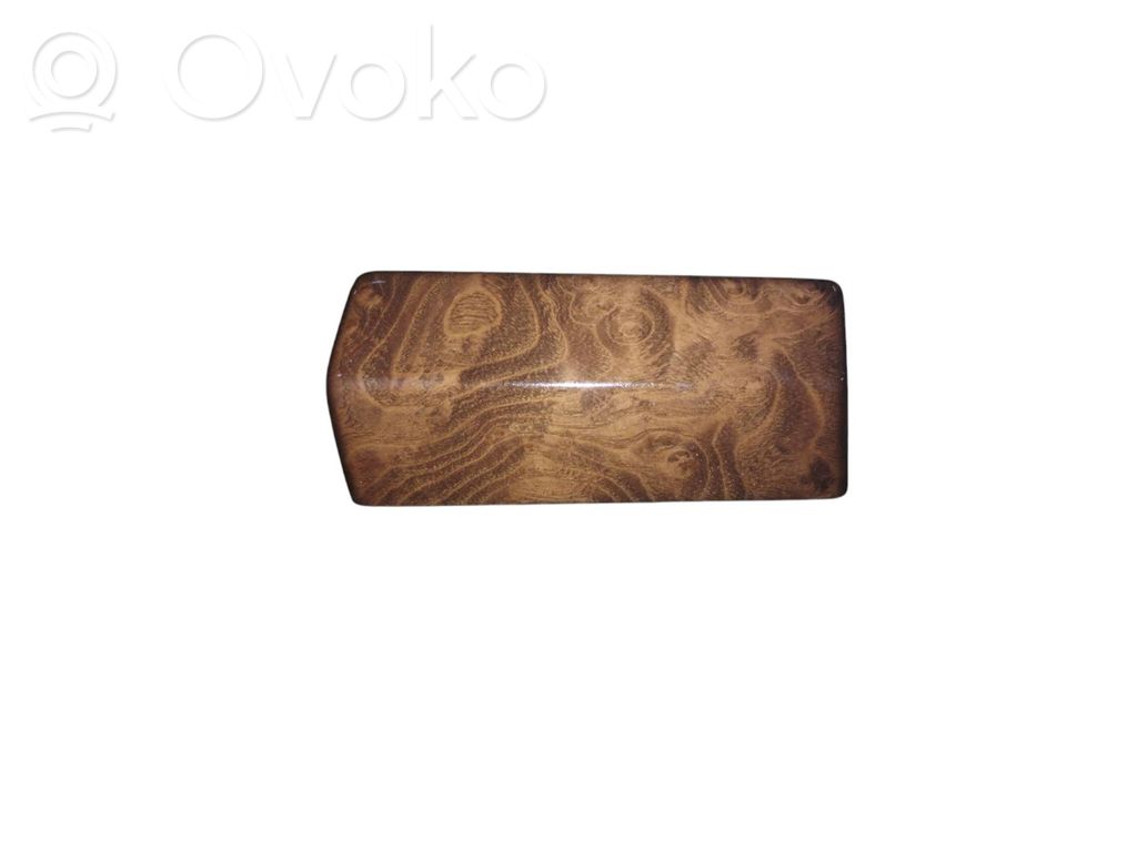 Dashboard glove box trim   7042663