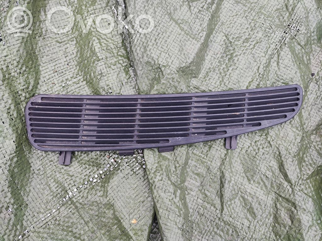 BMW 5 E39 Rear air vent grill 
