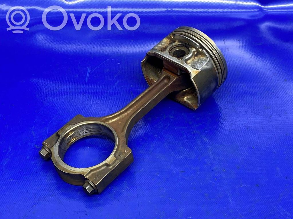 Opel Antara Kolben mit Pleuel 