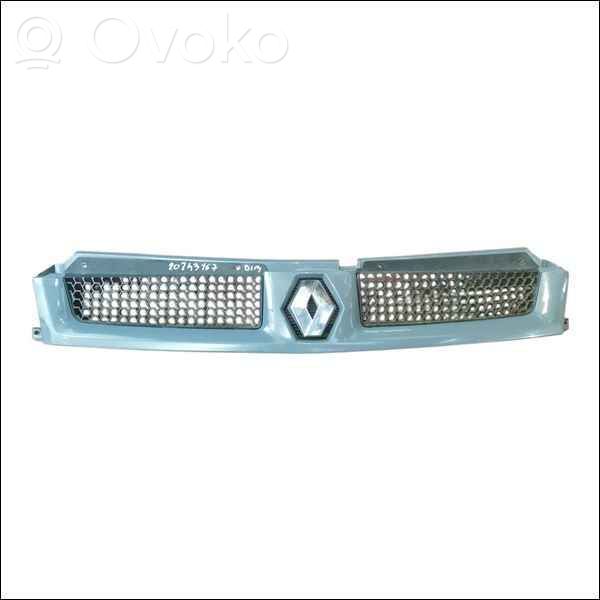 Renault Master II Front bumper upper radiator grill 