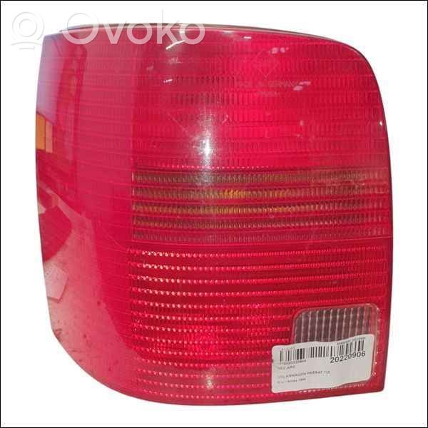 Volkswagen PASSAT Rear/tail lights 