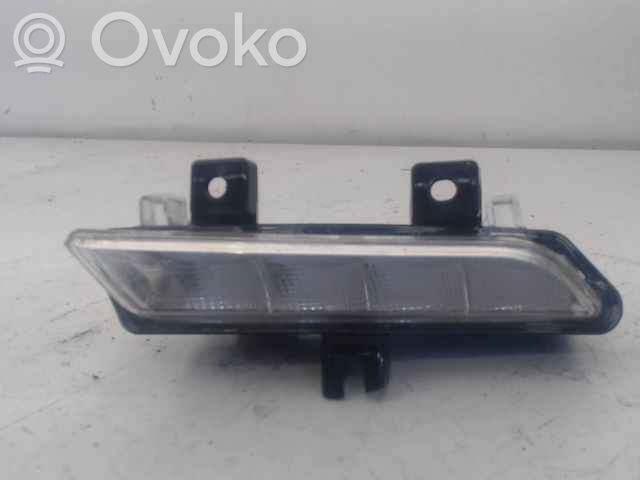 LED dienas gaisma   266059367R,266059367R,20222458,6946069,VDMS10