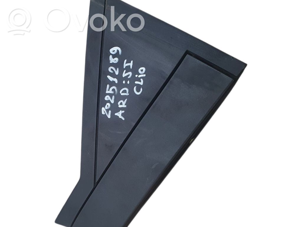 Manecilla externa puerta trasera   826064206R,826064206R,11178814,20251289,VDMS10