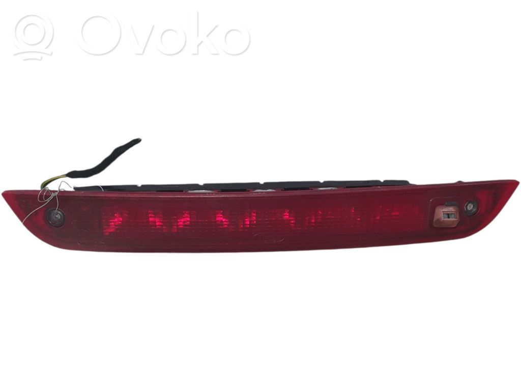 Ford Focus Third/center stoplight 