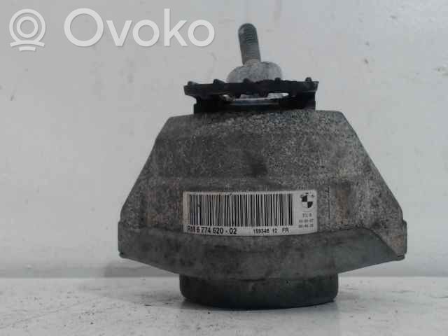 Engine mount bracket   22116774620,22116774620,20200104,6942445,VDMS10