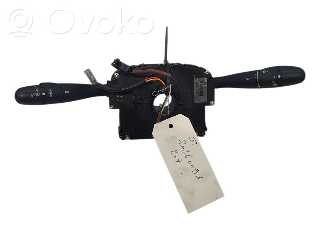 Peugeot 207 Leva/interruttore dell’indicatore di direzione e tergicristallo 