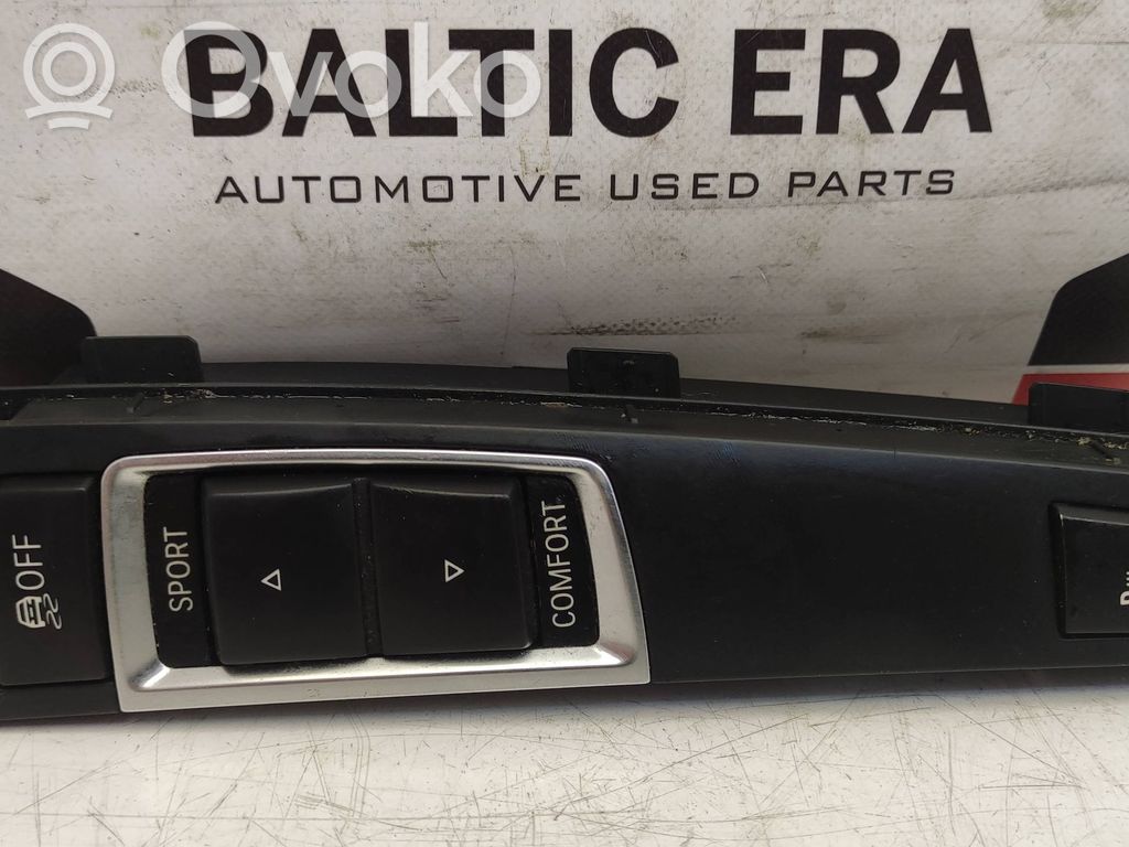 BMW 5 F10 F11 Przycisk / Włącznik czujnika parkowania PDC 