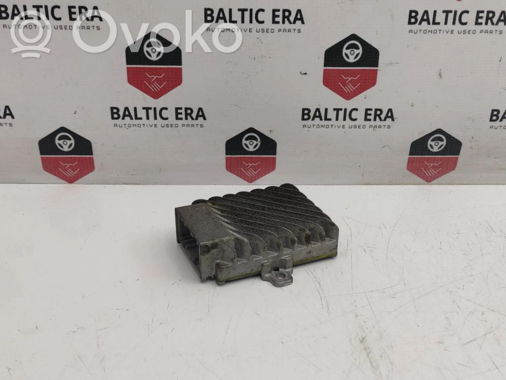 Wzmacniacz audio   9381883