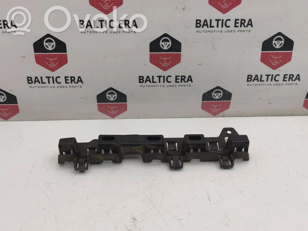 BMW 5 G30 G31 G38 Soporte de montaje del parachoques trasero 