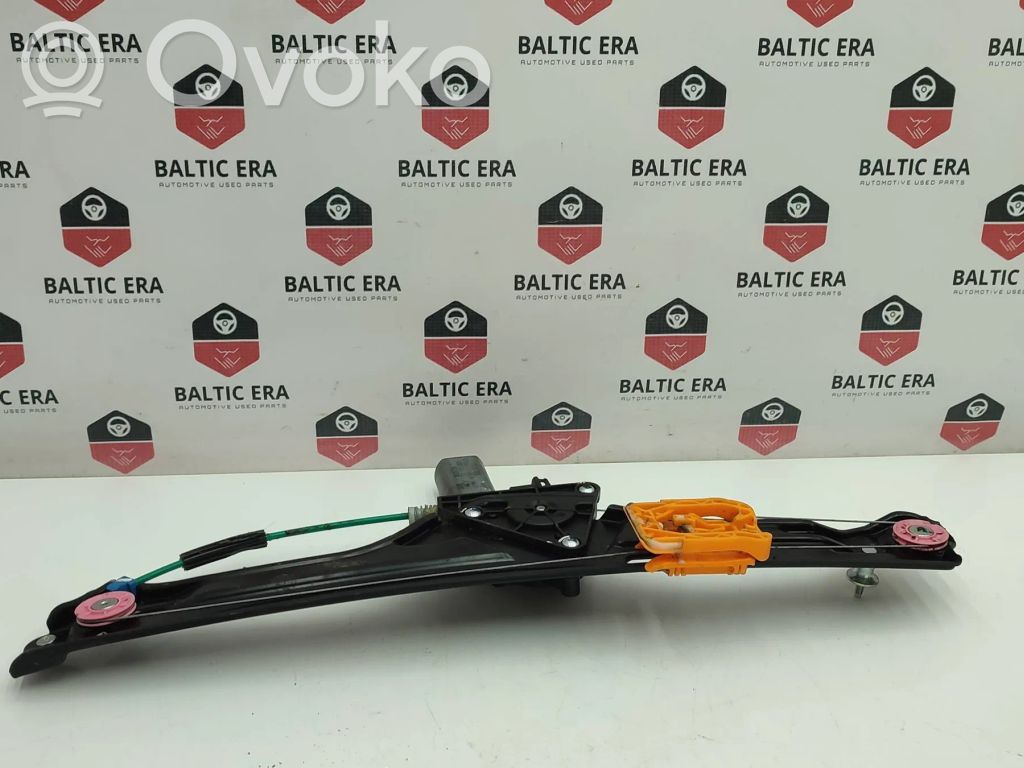 BMW 2 F45 Elektryczny podnośnik szyby drzwi przednich 