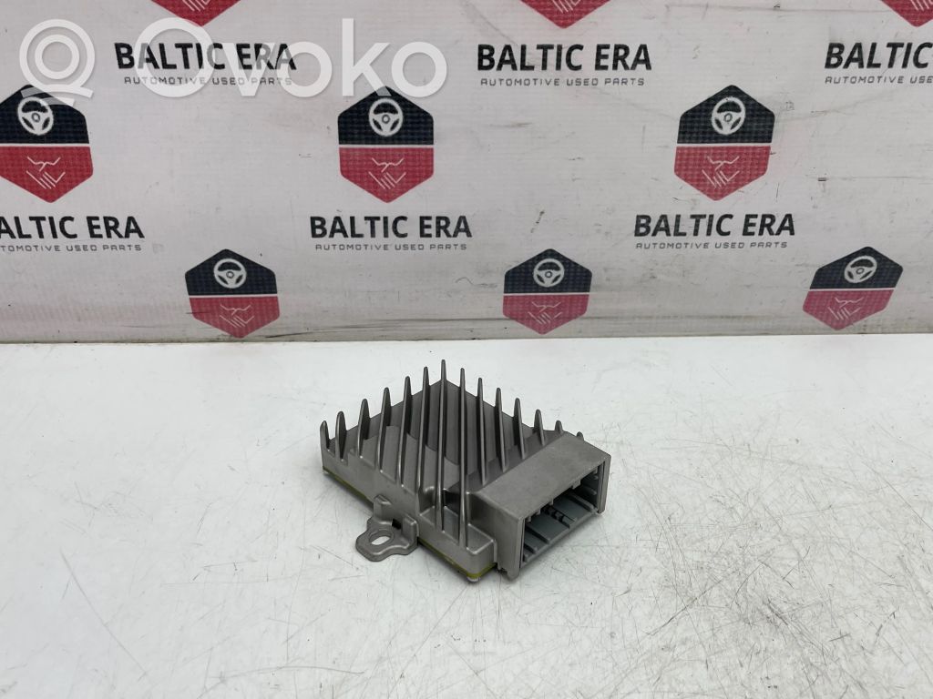 Wzmacniacz audio   6821110,2895633,52767258,B224460F3772258