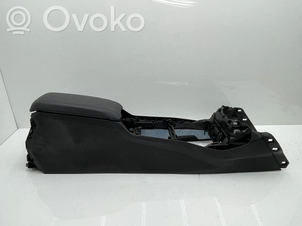 BMW 2 F44 Centrinė konsolė 