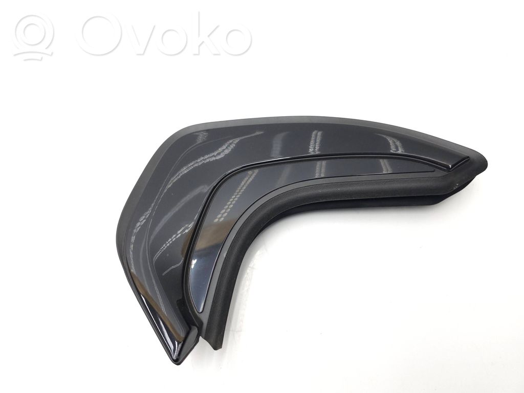 BMW 1 F40 Rear arch trim 