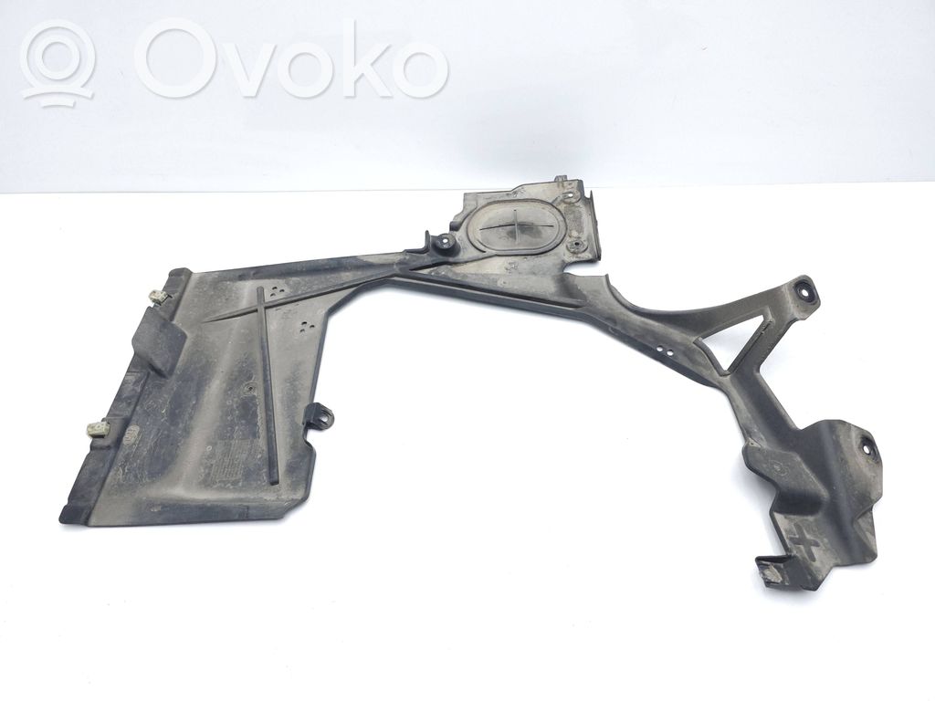 BMW 2 F46 Plaque de protection de réservoir de carburant 