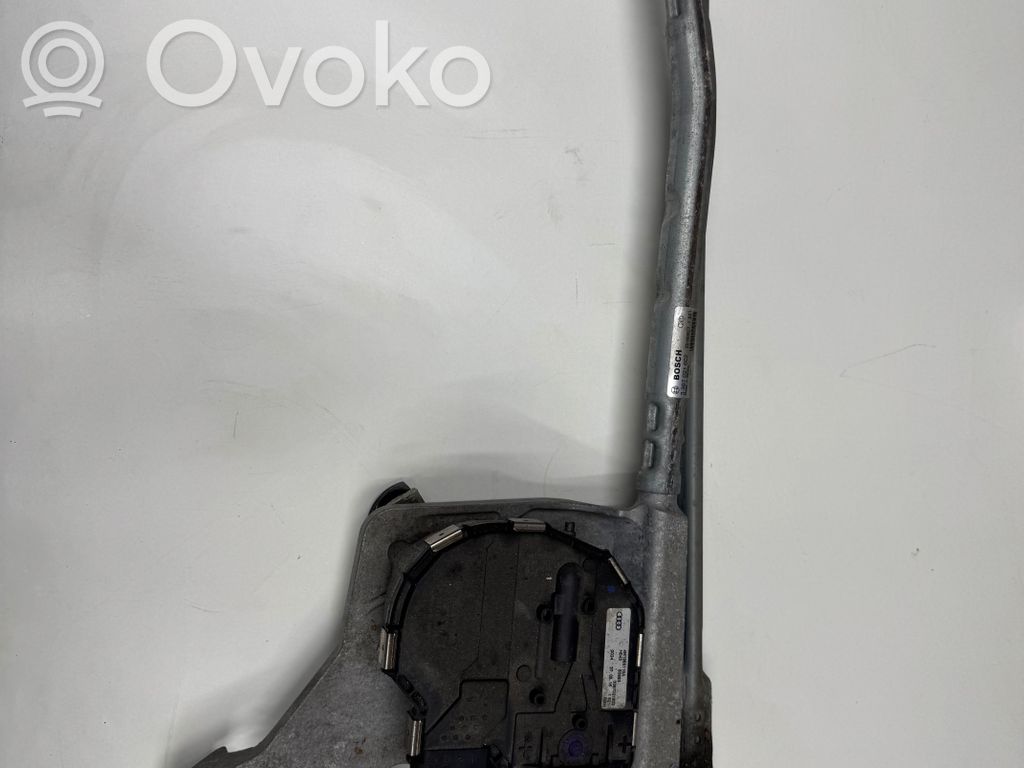 Audi Q7 4M Mechanizm i silniczek wycieraczek szyby przedniej / czołowej 