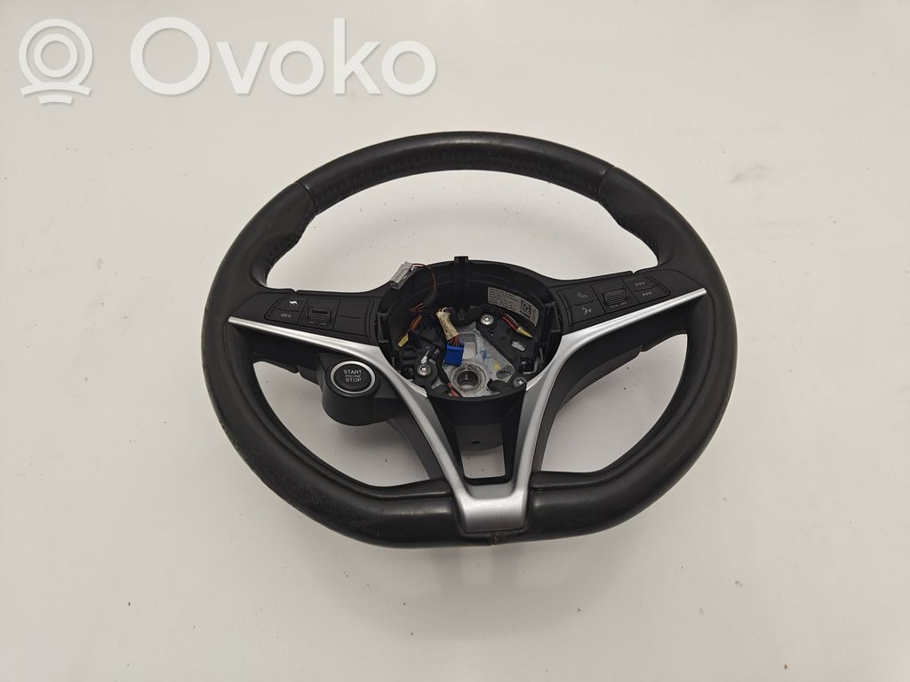 Alfa Romeo Giulia Steering wheel 