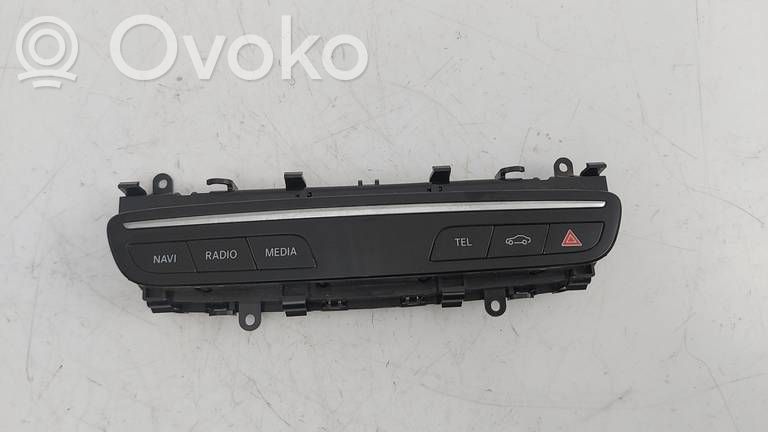 Mercedes-Benz C W205 Otros interruptores/perillas/selectores 