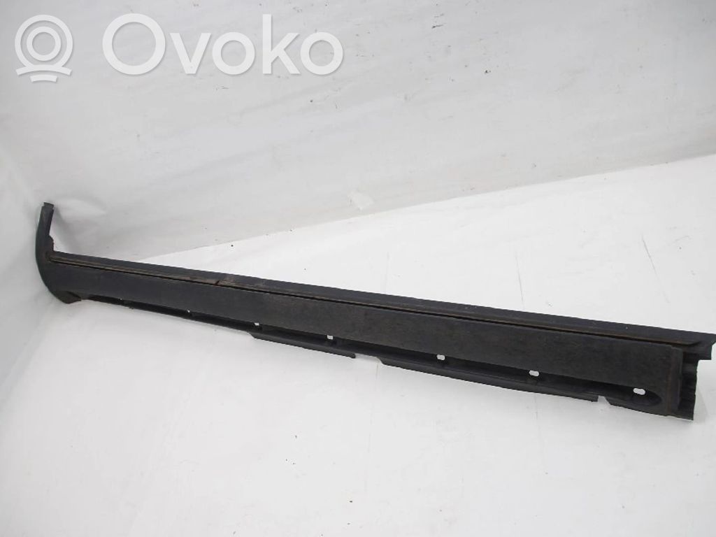 Volvo V70 revestimiento de faldón lateral 