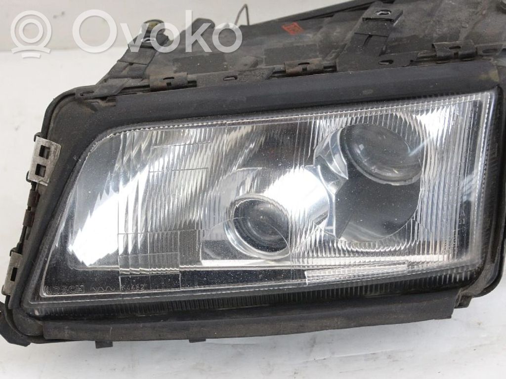 Audi A8 S8 D2 4D Scheinwerfer 