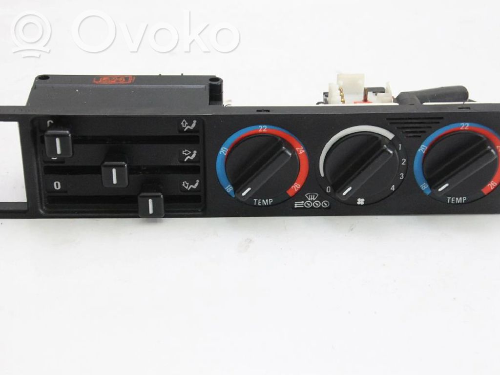 BMW 5 E34 Air conditioning (A/C) switch 