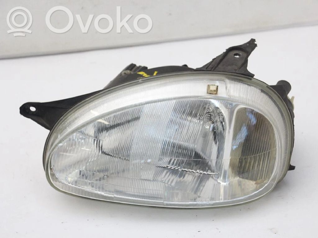 Opel Corsa B Lampa przednia 