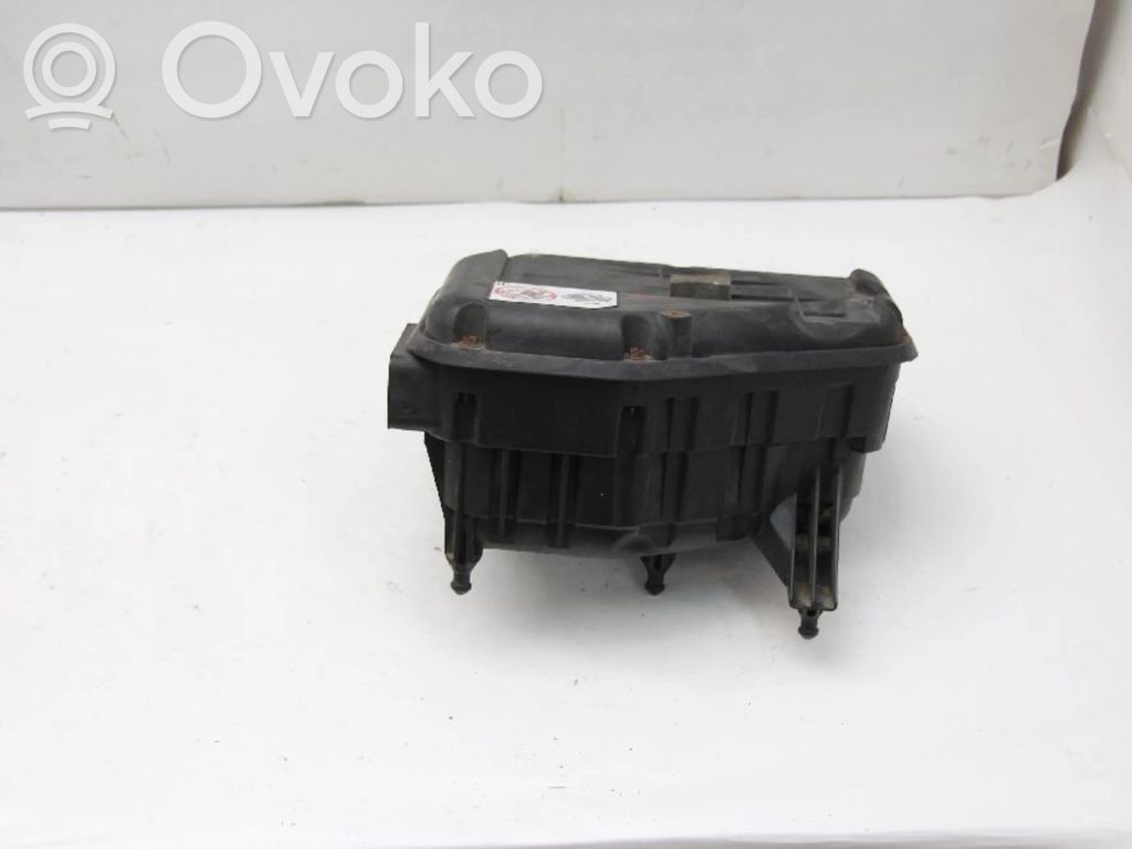 Air filter box   5145596AA,5145596AA,5145595AA,5145596AA