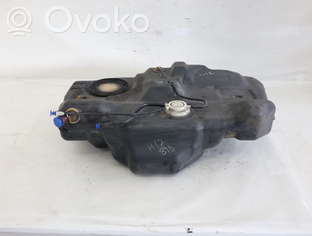 Chrysler Sebring (JS) Depósito de combustible 