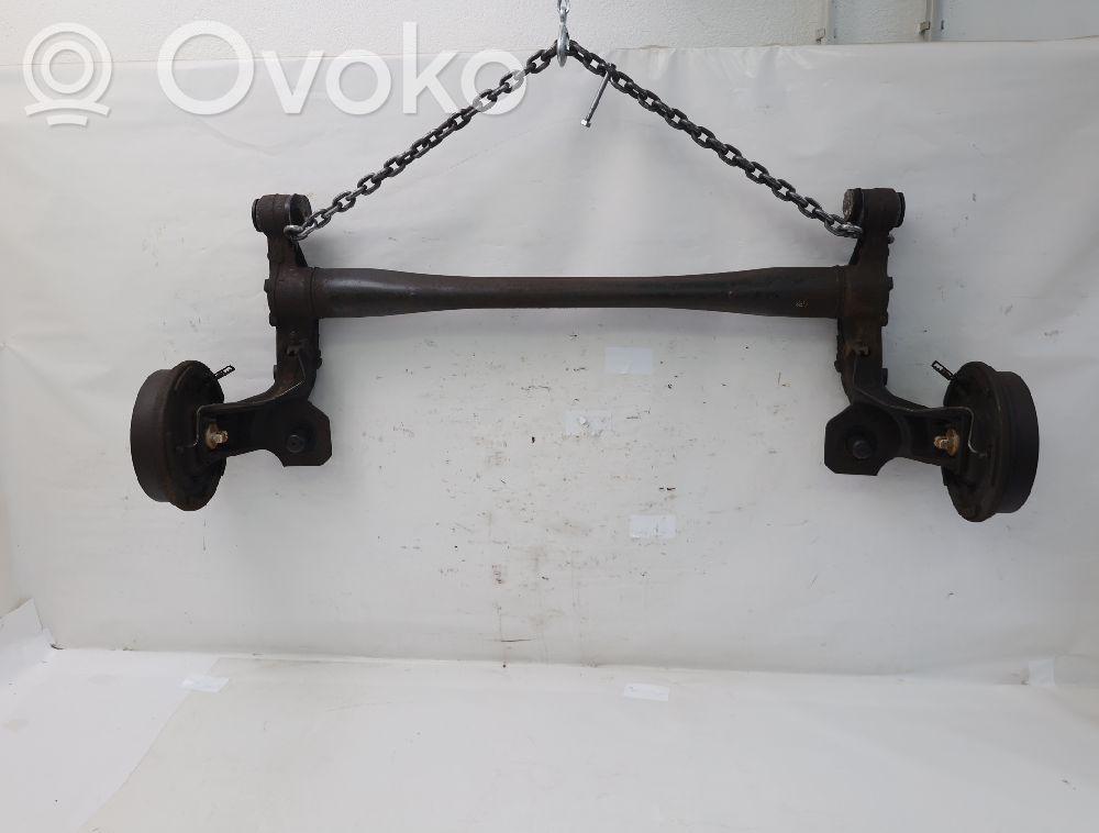Opel Combo C Trave dell'asse posteriore 