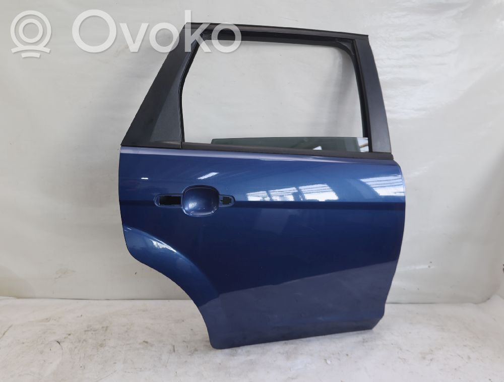 Ford Focus Šoninės slankiojančios durys 