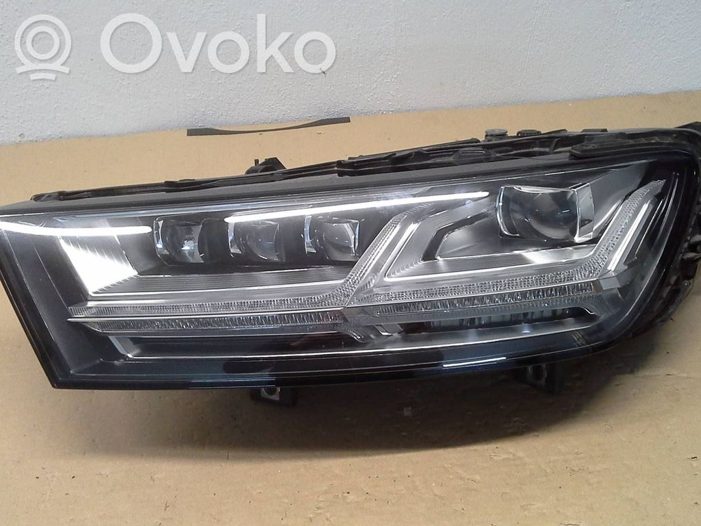 Audi Q7 4M Scheinwerfer 
