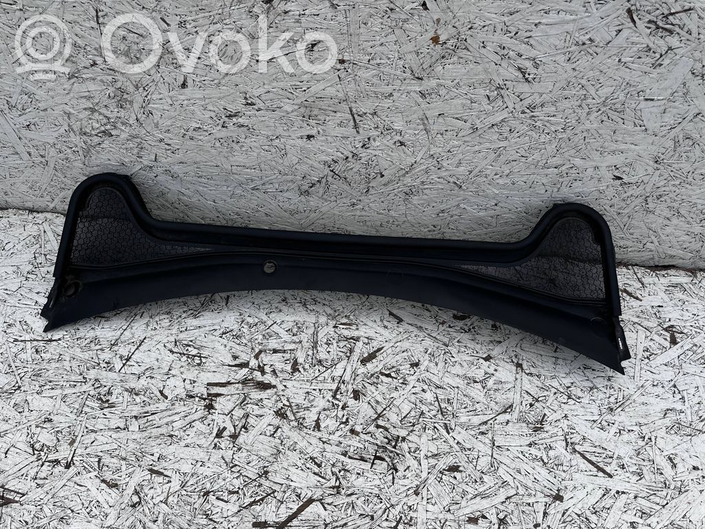 Ford Focus Wiper trim 