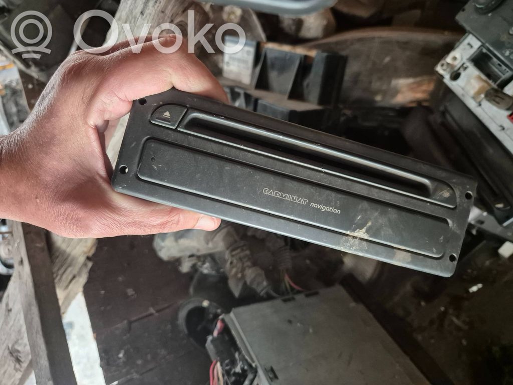 Stacja multimedialna GPS / CD / DVD   8200313631,FD0203240014860,0123456789,RNM0430014860