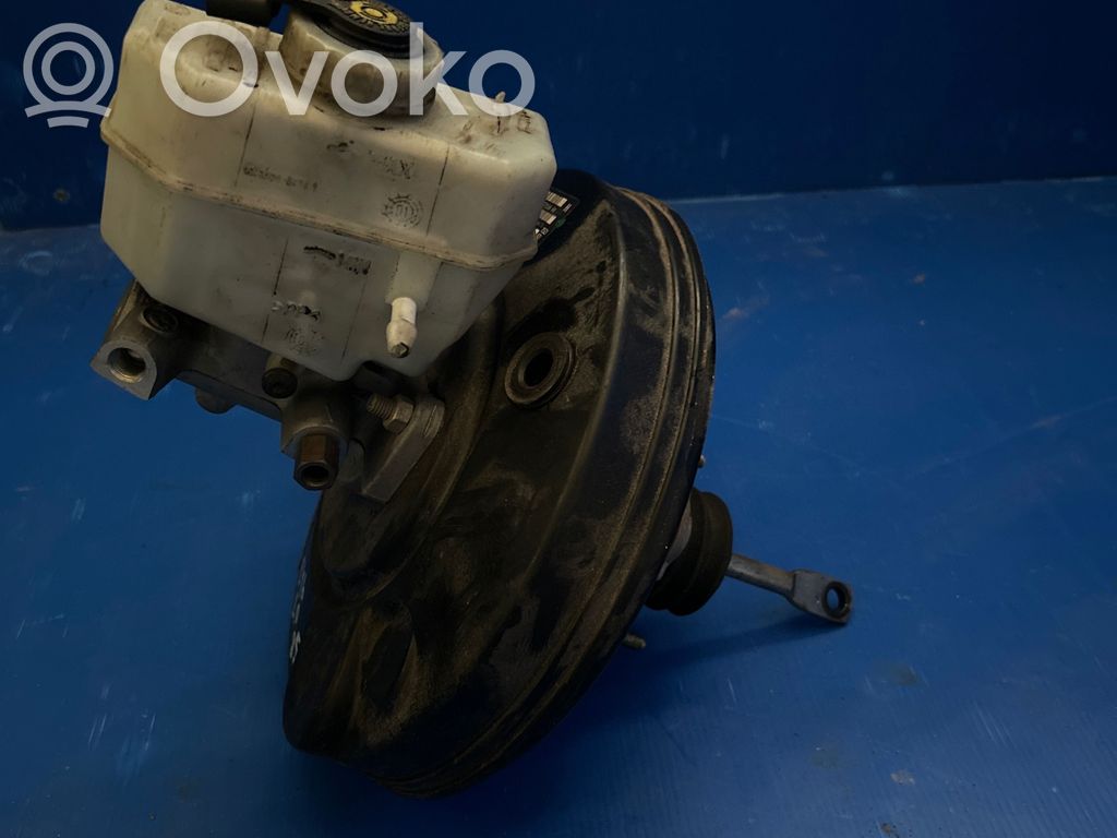 BMW 3 E46 Brake booster 