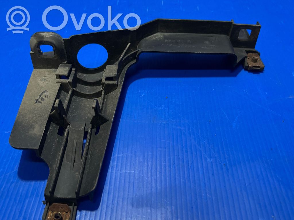 BMW 3 E46 Headlight/headlamp mounting bracket 
