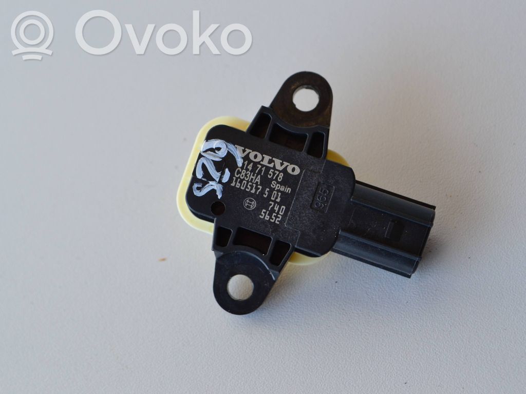Volvo V60 Airbag deployment crash/impact sensor 
