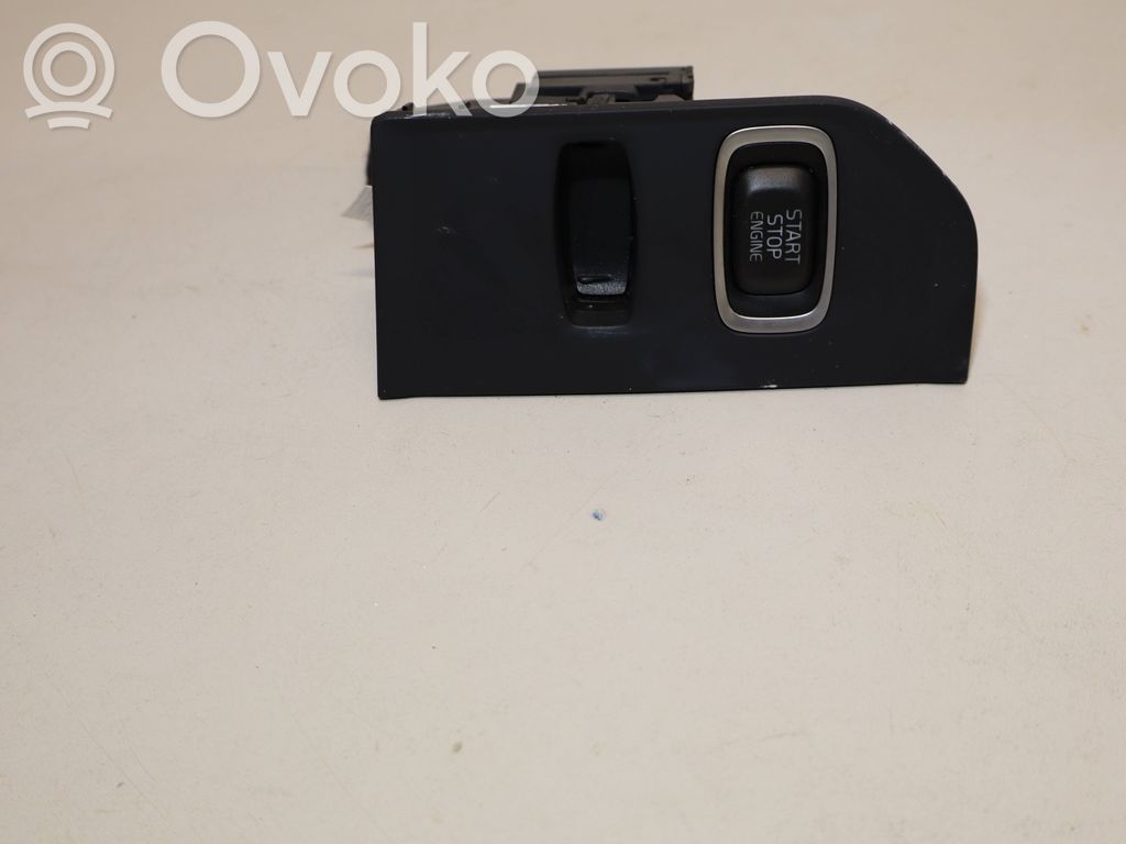 Virtalukko   28227917,AH4N15607AE,CCAB09LP0300T0