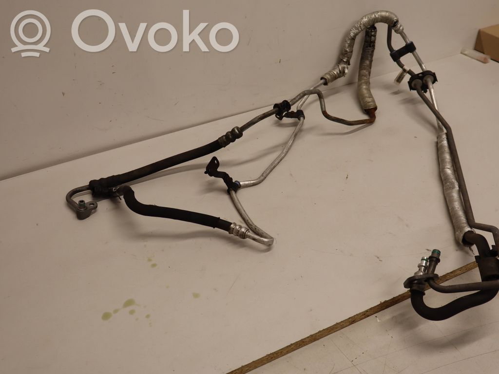 Volvo V70 Ohjaustehostimen letkusto 