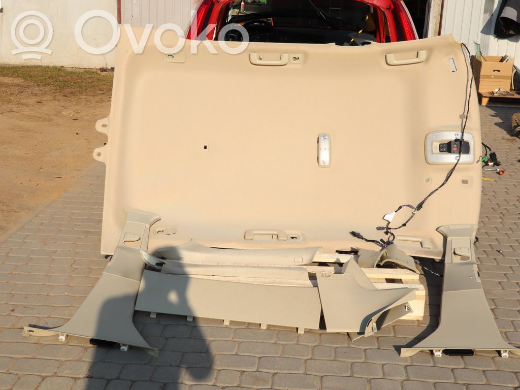 Volvo V60 Podsufitka 