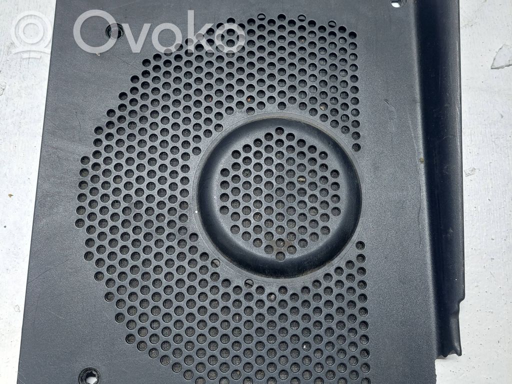 Subwoofer grill/trim   6919359