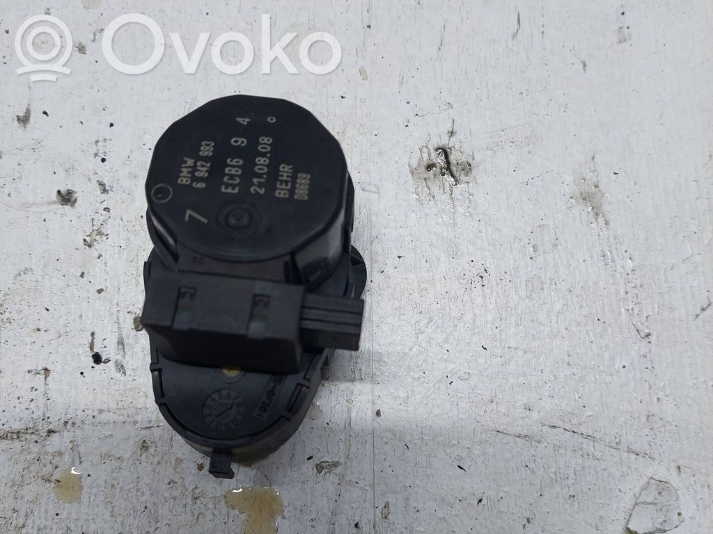 Oro sklendės varikliukas   6942993,ECB694,D8689