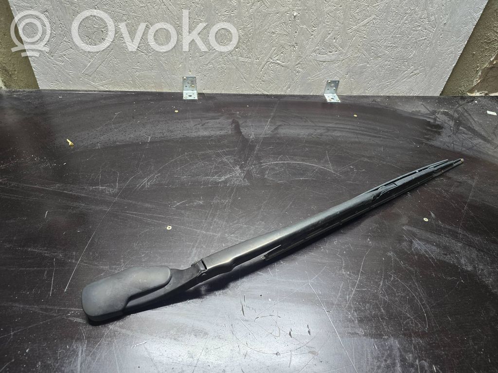 BMW 7 E65 E66 Wischerarm vorne 